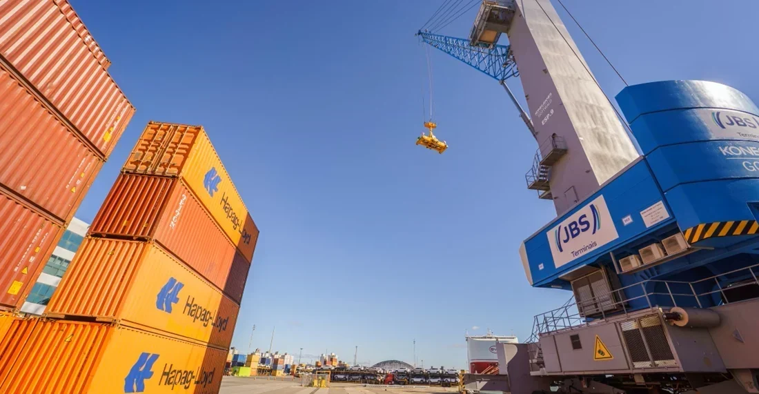 JBS Terminais: A Revolução do Porto de Itajaí em 330%