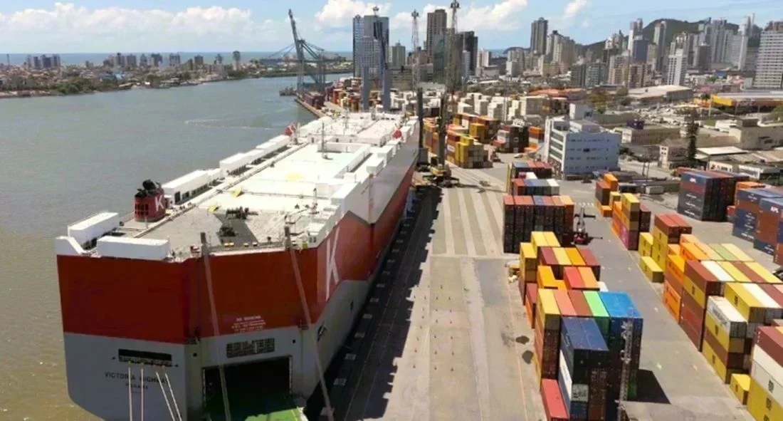 Portos brasileiros em alta: Oportunidades de investimento em movimento