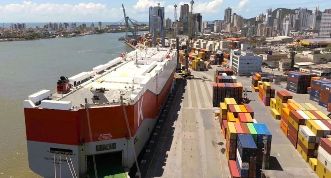 Portos brasileiros em alta: Oportunidades de investimento em movimento