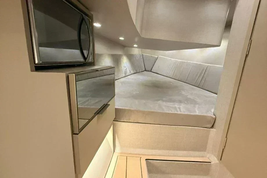 Prepare-se para a Revolução Náutica: Lançamento da Zath 298 Aurion