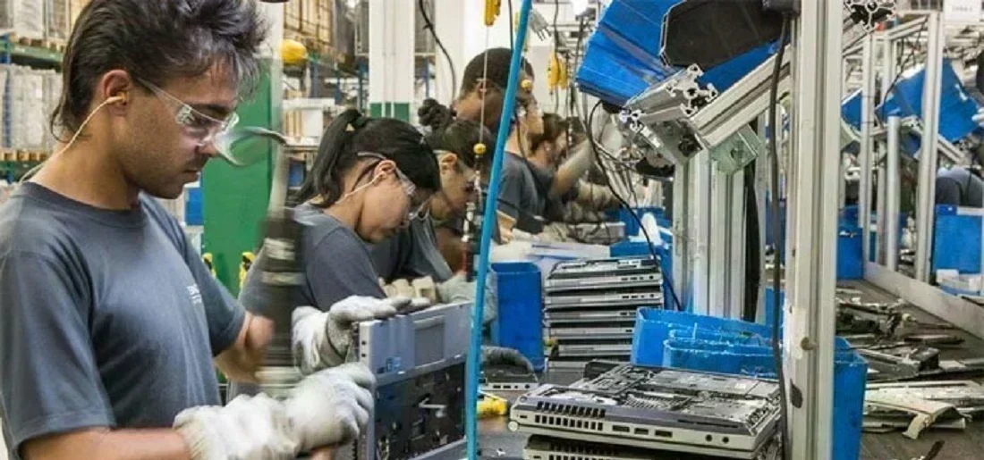 Tarifa Zerada: Oportunidade de Ouro para a Indústria Brasileira
