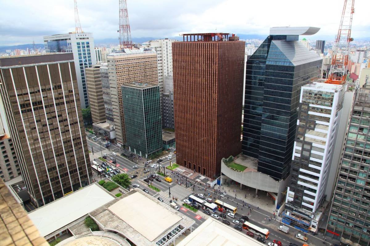Vitacon: A Nova Potência na Rua Augusta e Oportunidades de Investimento