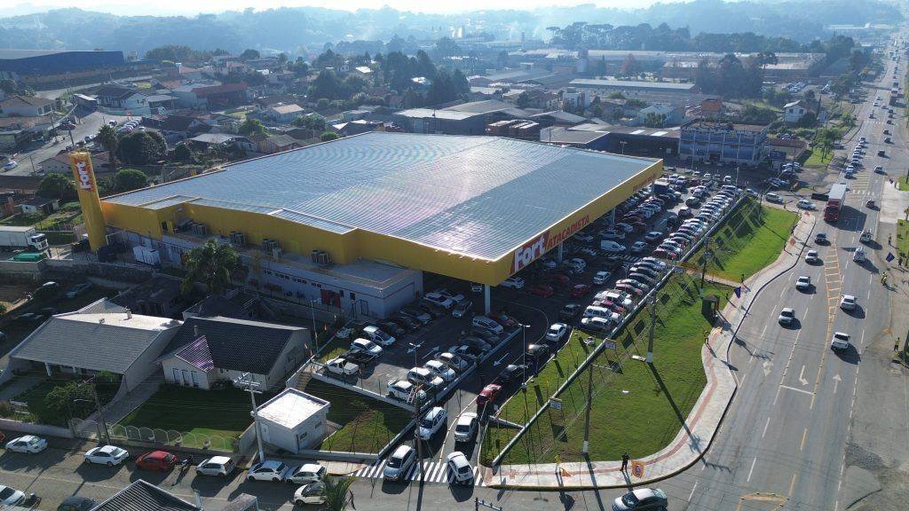 Fort Atacadista: Expansão Estratégica e Oportunidades de Investimento