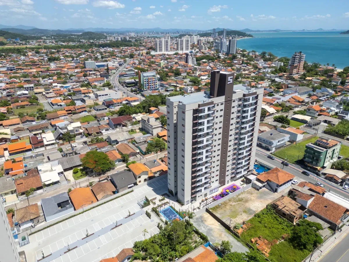 Santa Catarina: Oportunidade Imobiliária e Segurança em Alta